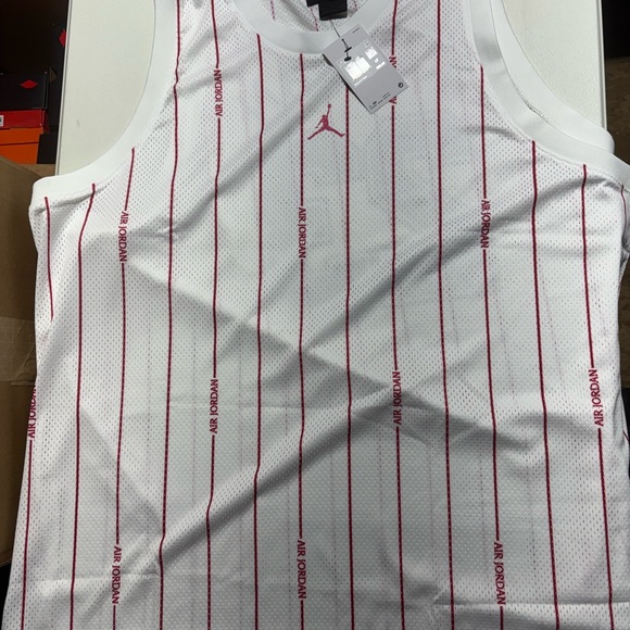 NIKE Air Jordan 23 Jersey - Picture 2 of 5